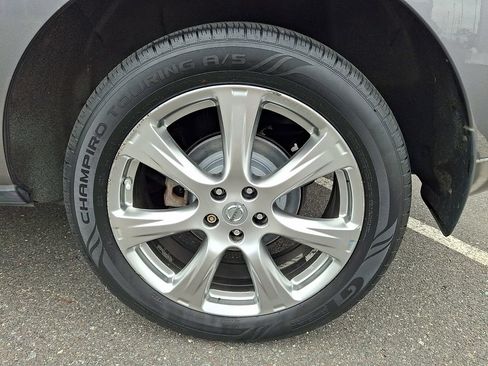 Used 2013 Nissan Murano LE w/ Platinum Pkg AWD/4WD image 12
