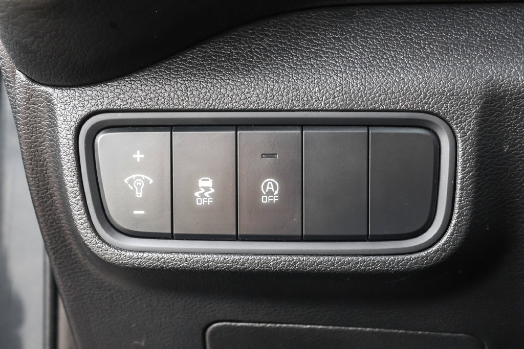 Used 2024 Kia Soul LX w/ Option Group 015 FWD image 17