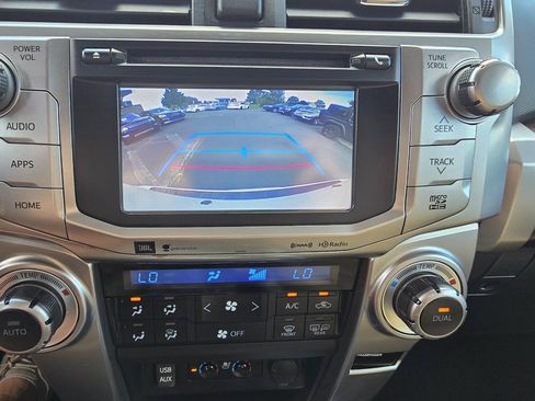 Used 2016 Toyota 4Runner Limited AWD/4WD image 22