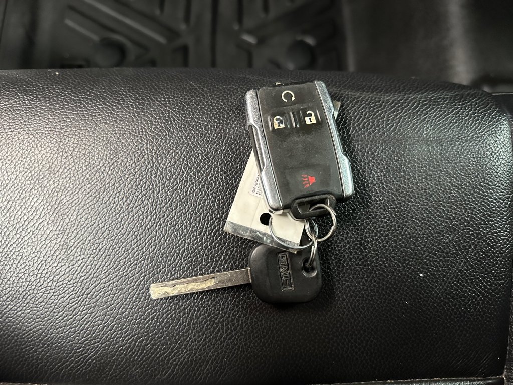 Used 2018 GMC Sierra 1500 SLT w/ SLT Premium Package AWD/4WD image 37