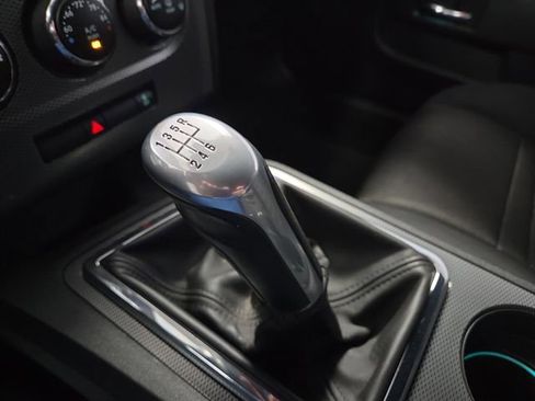 Used 2012 Dodge Challenger R/T image 17