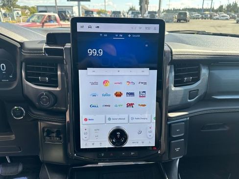 Used 2025 Ford F150 Lightning Platinum w/ Dark Elements Package image 16