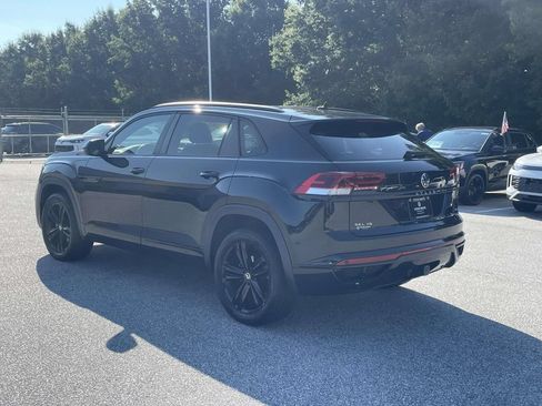 Certified 2023 Volkswagen Atlas Cross Sport SEL R-Line AWD/4WD image 6