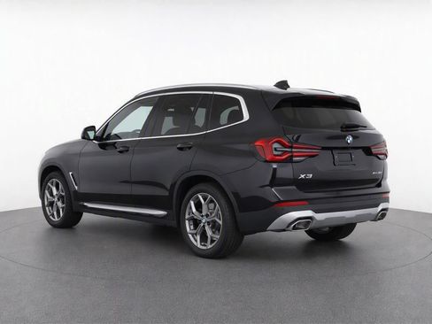 Used 2024 BMW X3 xDrive30i w/ Premium Package AWD/4WD image 4