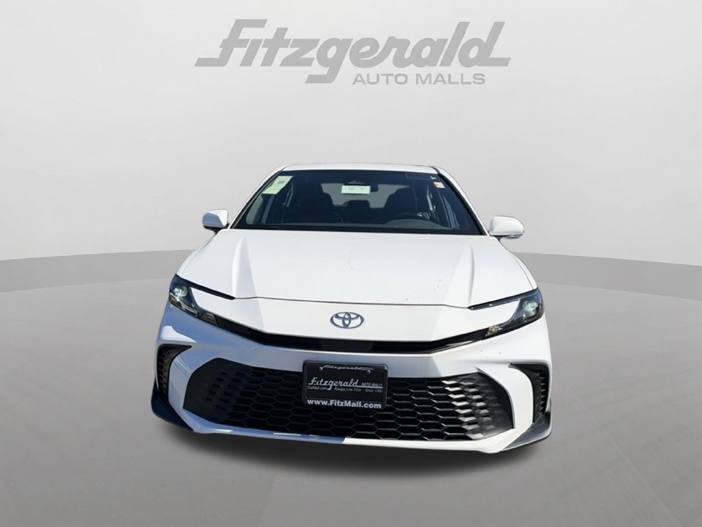 Used 2025 Toyota Camry SE FWD image 41