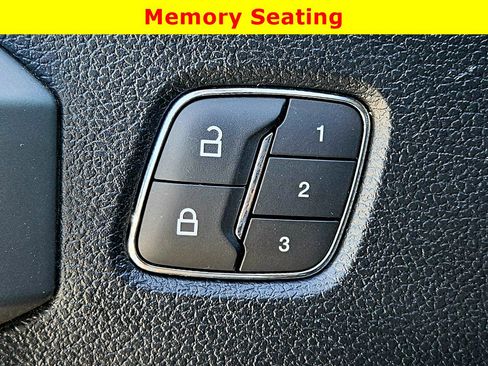 Used 2018 Ford F150 Lariat image 27