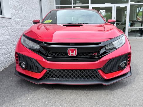 Used 2019 Honda Civic Type R image 7