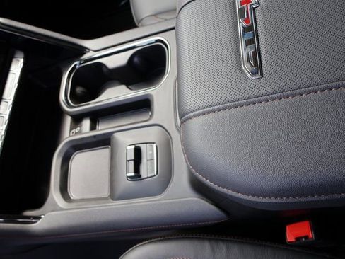 Certified 2026 GMC Sierra 2500 AT4 w/ AT4 Premium Plus Package AWD/4WD image 36