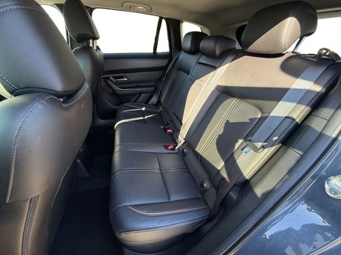 Used 2025 MAZDA CX-50 AWD 2.5 Hybrid w/ Premium Pkg image 16