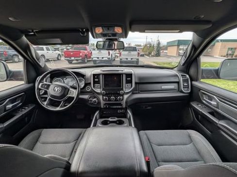 Used 2019 RAM 1500 Big Horn AWD/4WD image 5