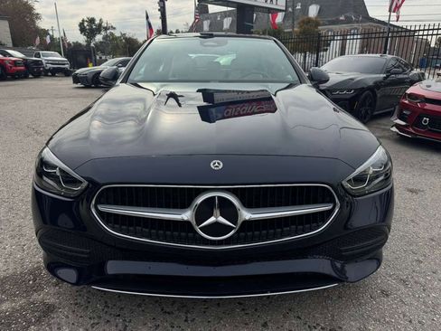 Used 2023 Mercedes-Benz C 300 4MATIC Sedan image 3