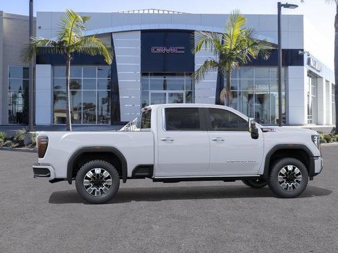 New 2026 GMC Sierra 2500 Denali w/ Denali Reserve Package AWD/4WD image 5