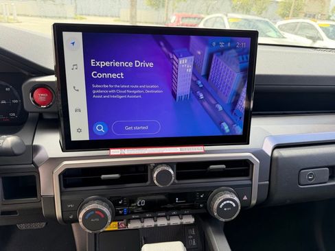 Used 2026 Toyota 4Runner TRD Off-Road Premium image 25