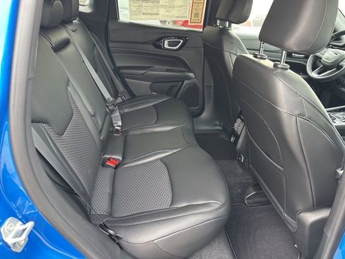 New 2026 Jeep Compass Latitude image 47