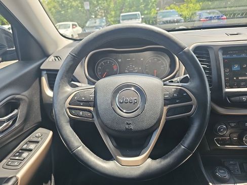 Certified 2017 Jeep Cherokee Limited AWD/4WD image 15