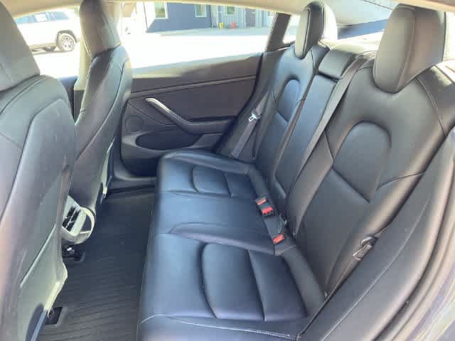 Used 2022 Tesla Model 3 Long Range AWD/4WD image 17