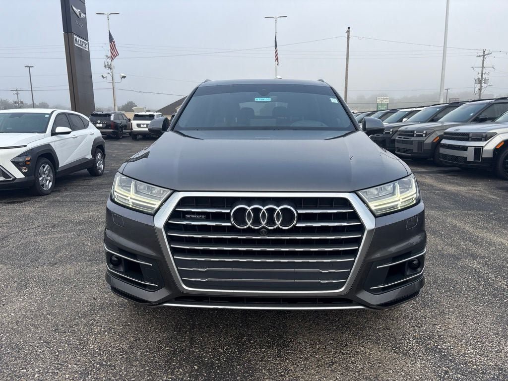 Used 2018 Audi Q7 3.0T Prestige AWD/4WD image 2