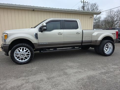 Used 2017 Ford F350 King Ranch w/ Snow Plow Prep Package image 10