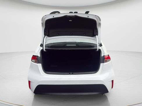 Used 2024 Toyota Corolla LE FWD image 9