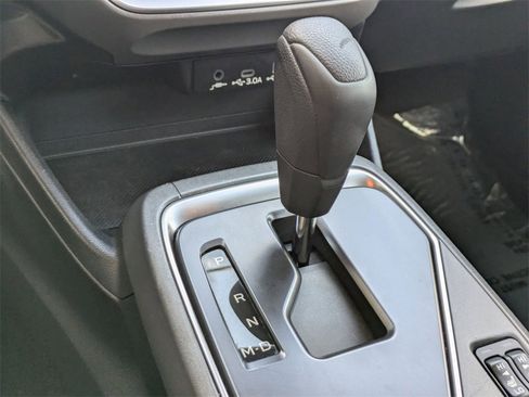 Used 2024 Subaru Crosstrek 2.0i Premium image 22