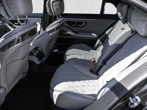 New 2026 Mercedes-Benz S 580 4MATIC Sedan image 20