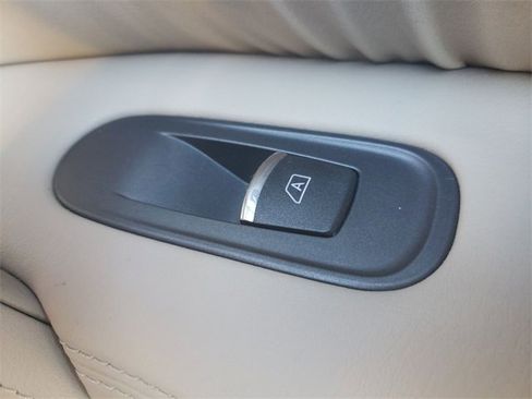 Used 2019 Nissan Armada Platinum w/ Captain's Chairs Package image 40