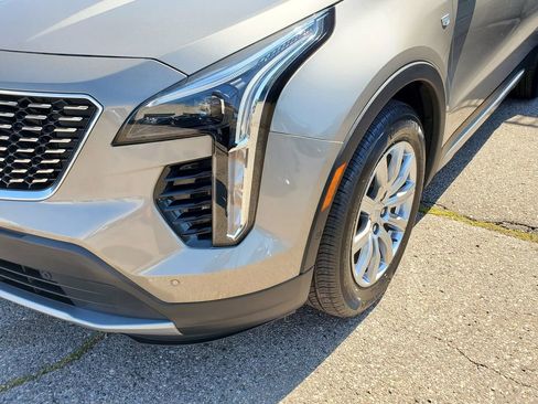 Certified 2022 Cadillac XT4 Premium Luxury w/ Enhanced Visibility Package image 11