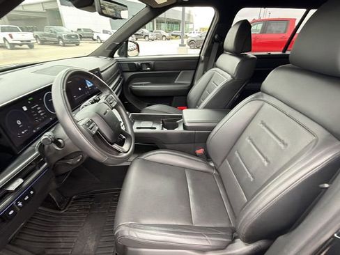 Used 2024 Hyundai Santa Fe Calligraphy image 19