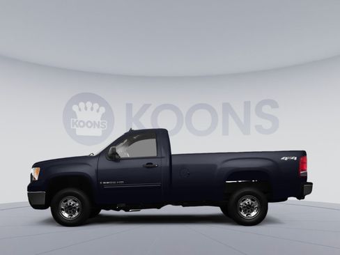 Used 2008 GMC Sierra 2500 SLT w/ Convenience Package AWD/4WD image 2