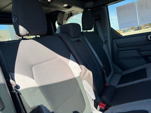 Used 2025 Ford Bronco Big Bend image 36