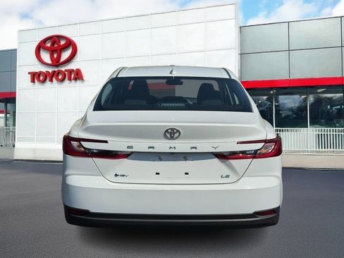 Certified 2025 Toyota Camry LE FWD image 5