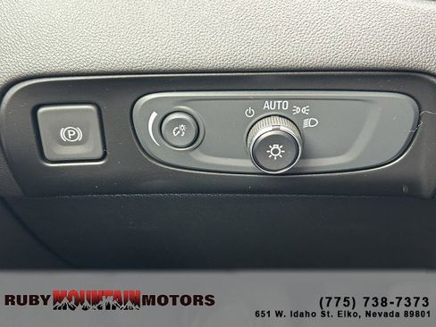 Used 2018 Buick Enclave Premium image 15