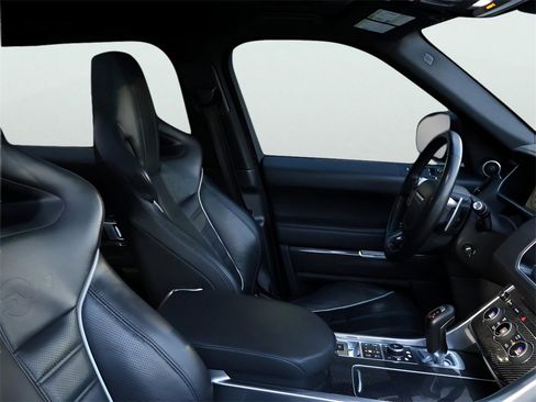 Used 2017 Land Rover Range Rover Sport SVR image 9