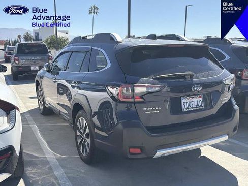 Used 2023 Subaru Outback Touring AWD/4WD image 12