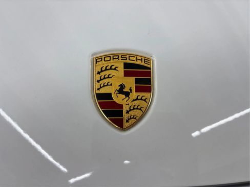 Used 2021 Porsche Cayenne AWD/4WD image 34