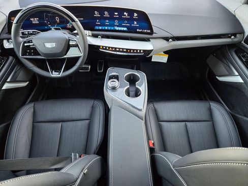 New 2026 Cadillac Optiq Sport 2 image 13