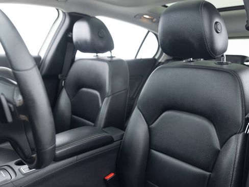 Used 2015 Mercedes-Benz GLA 250 4MATIC image 22