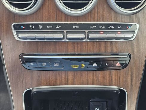 Used 2021 Mercedes-Benz GLC 300 4MATIC image 65