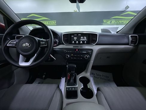 Used 2021 Kia Sportage LX image 18