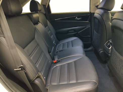 Used 2020 Kia Sorento SX AWD/4WD image 19