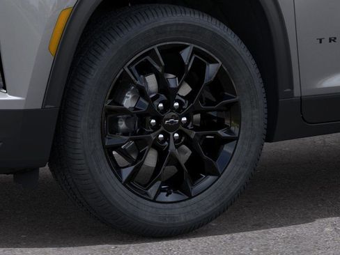 New 2026 Chevrolet Traverse LT w/ Midnight/Sport Edition AWD/4WD image 9