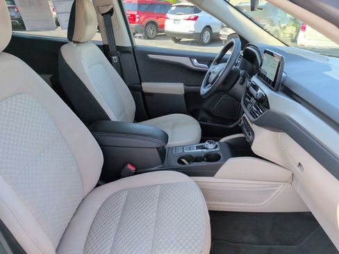 Certified 2020 Ford Escape SE AWD/4WD image 9