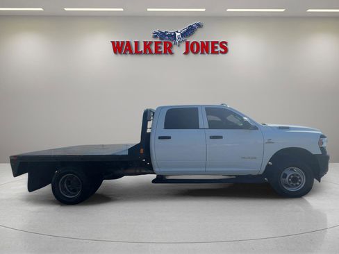 Used 2022 RAM 3500 Tradesman AWD/4WD image 1