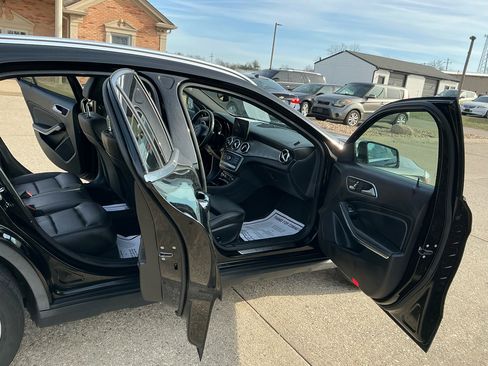 Used 2020 Mercedes-Benz GLA 250 GLA 250 4MATIC SUV image 25