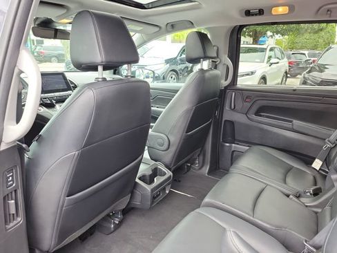 Certified 2024 Honda Odyssey EX-L image 10