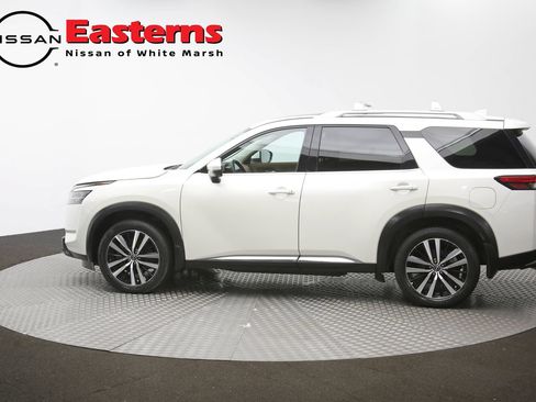 Used 2023 Nissan Pathfinder Platinum AWD/4WD image 64