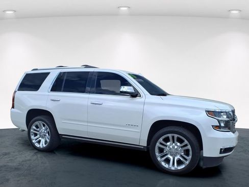 Used 2020 Chevrolet Tahoe Premier w/ Premier Plus Edition image 12