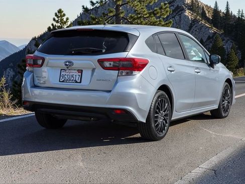 Certified 2023 Subaru Impreza 2.0i image 7