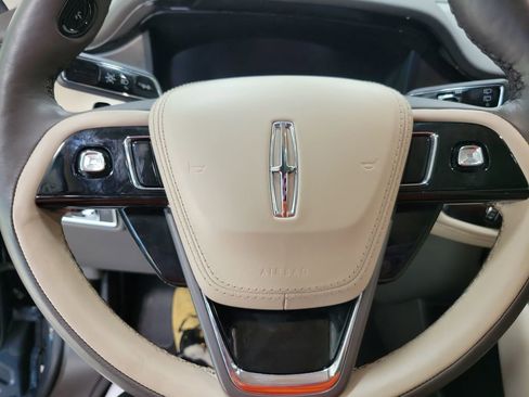 Used 2024 Lincoln Aviator Reserve w/ Elements Package Plus image 5