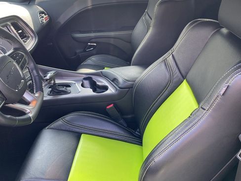 Used 2023 Dodge Challenger SRT Hellcat RWD image 6